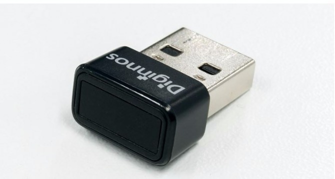 '드스 파라'가 출시한 'USB지문 판독기' 디지노스(Diginnos) DG-UA1. 자료=드스 파라