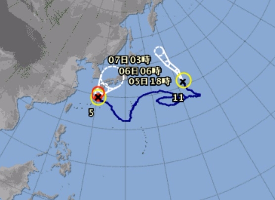 일본 기상청은 태풍 노루의 이동 경로에 대해 노루가 천천히 큐슈쪽으로 향해 가고 있다고 전했다.