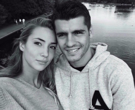 잉글랜드 프리미어 리그 첼시로 이적한 알바로 모라타가 최근 자신의 아내와 찍은 인스타그램 사진이 화제다. 사진=모라타 인스타그램