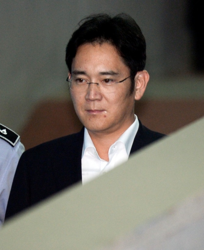 25일 서울중앙지방법원 형사합의27부(김진동 부장판사)는 이재용 삼성전자 부회장에게 징역 5년을 선고했다. 사진=뉴시스