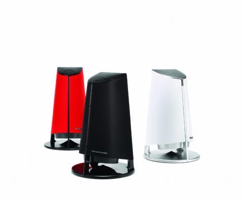 KT 기가지니. 광범위한 정보를 KT에 제공해야만 서비스 이용이 가능하다.