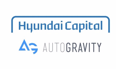 현대캐피탈(위)과 오토그라비티(AutoGravity) 로고.
