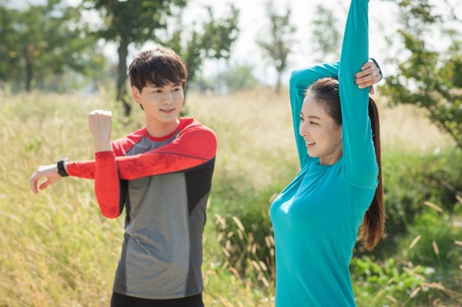 수시로 휴게소를 들러 휴식을 취하고 간단한 스트레칭을 통해 졸음을 쫓아낼 수 있다.