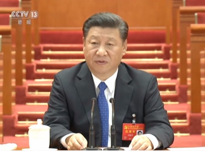 베이징 인민대회당에서 개막한 중국 공산당 제19차 당 대회에서 시진핑 주석은 1기 5년의 성과에 대해 전 방위에 걸쳐 당과 국가의 사업에 역사적인 변혁을 가져왔다고 강조했다. 자료=CCTV