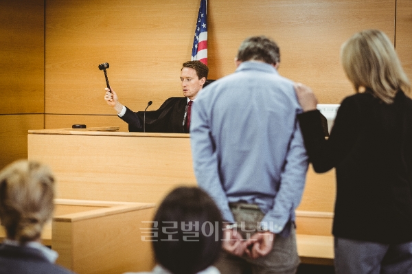 용인일가족살인사건의 피의자가 뉴질랜드 법원에 출두한다. /사진=이미지
