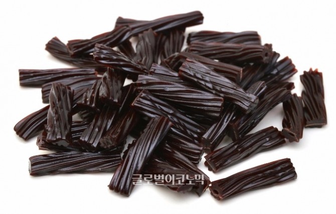 미국 식품의약국이 섭취를 경고한 블랙 리코리스. 과용하면 심장 기능이 저하되는 것으로 알려졌다. 사진=FDA