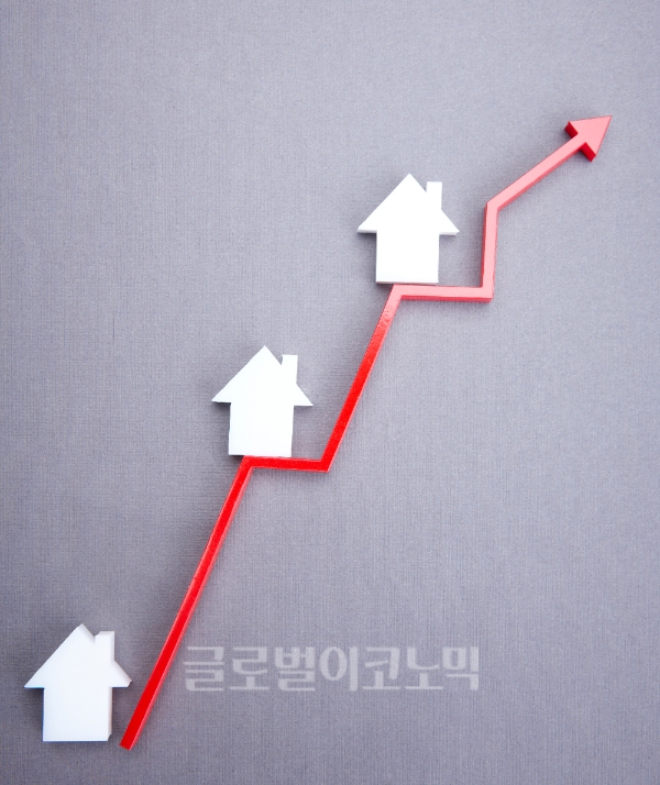 강남 집값 변동폭이 8·2대책 시행 이후 최대를 기록했다.