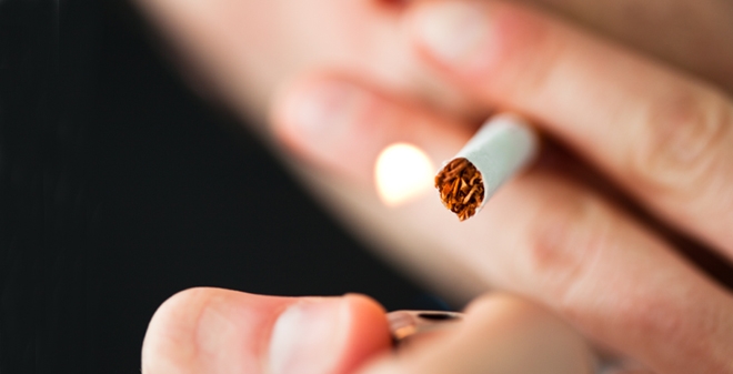흡연자 천국으로 불리던 일본에서 8년 만에 또 담배세 인상 움직임이 일고 있다. 일본 재무성은 내년부터 4년에 걸쳐 개당 담배세를 약 30원 인상한다는 계획이지만 반대 여론이 높아 조정에 진통이 예상된다 / 자료=글로벌이코노믹