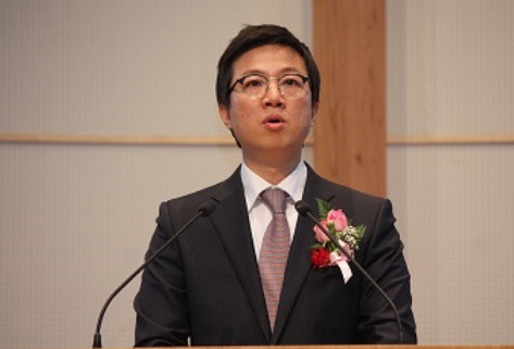 명성교회는 김삼환 원로목사의 아들 김하나 목사(사진)를 새로운 담임목사로 선임해 세습 논란을 일으키고 있다. 