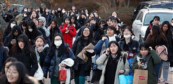 수능만점자가 지난해에 비해 늘것으로 예상되면서 입시설명회에 관심이 쏠린다. /사진=뉴시스