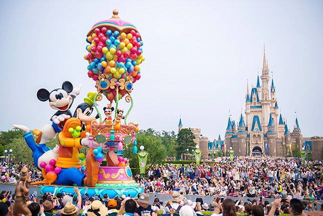도쿄 디즈니랜드는 오는 2025년까지 3400억엔을 투입해 부지 확장에 나선다.