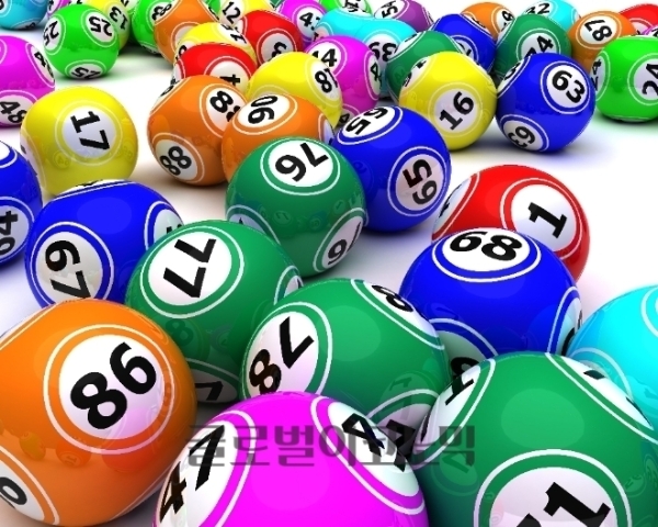 785회차 로또 추첨일이 사흘 앞으로 다가온 가운데 1등 당첨번호 등이 관심을 모으고 있다. 사진=글로벌이코노믹DB