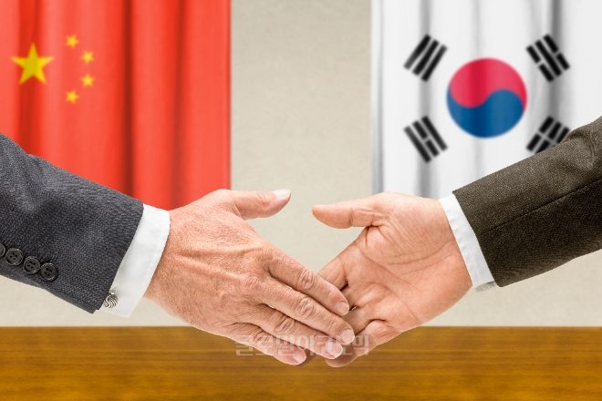 한국과 중국을 대표하는 고위급 기업인 대화 채널이 신설된다.  