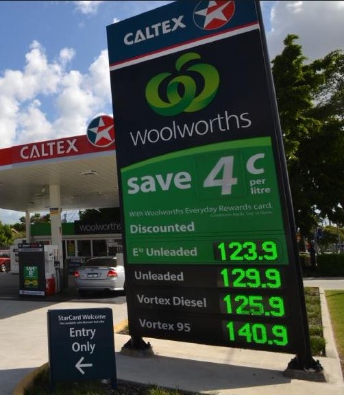 호주 소비자경쟁위원회는 영국 석유대기업 BP의 울워스 주유소 인수를 반대한다고 발표했다.