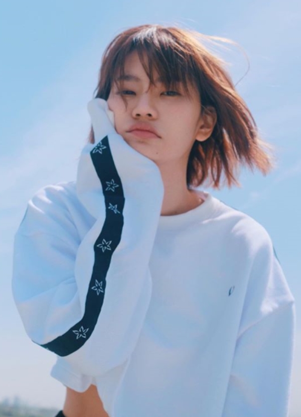 만수르로부터 청혼을 받았다는 소문에 휩싸인 안다에 대한 사람들 궁금증이 더해지고 있다. 사진=안다 SNS 캡처