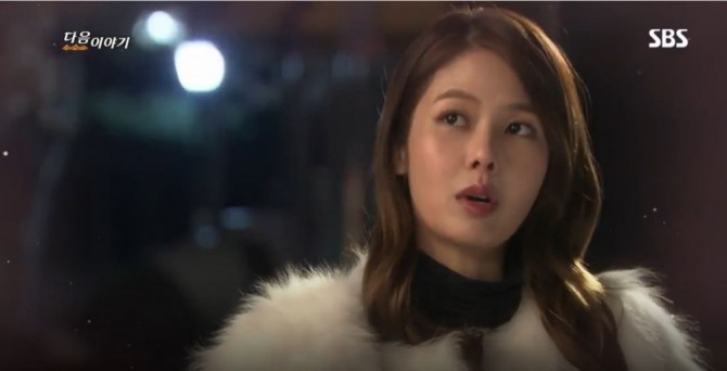'해피 시스터즈' 허은정까지 나타나...심이영, 심이영, 그래도 이혼 못해줘? (21회줄거리  예고)...2018년 1월 1일(월요일) SBS TV편성표에 따르면 아침 8시 30분 SBS 일일 아침드라마 ’해피 시스터즈’가 방송된다. '해피시스터즈'에서는 심이영(윤예은 역), 한영(윤상은 역), 반소영(조화영 역), 허은정(이세란 역), 이예빈(이병숙 역), 보라나(고다홍 역), 김하림(노유라 역), 오대규(최재웅 역), 강서준(이진섭 역), 이시강(민형주 역) 등의 배우가 출연한다. (sbs 아침드라마 '해피시스터즈' 줄거리, 등장인물, 인물관계도, 몇부작) /사진=SBS 일일 아침드라마 '달콤한 원수' 후속 드라마 '해피시스터즈' 21회 예고 미리보기 영상 캡처