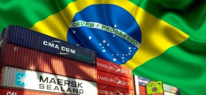 무역 흑자가 올해 대폭 줄어들 것이라는 전망과 함께 1월 3일(현지 시간) 브라질 채권은 단기물 위주로 하락세를 나타났다. 자료=매크로프레스