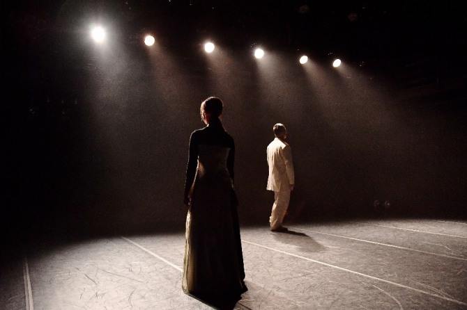 안지형 안무의 『물의 기억』