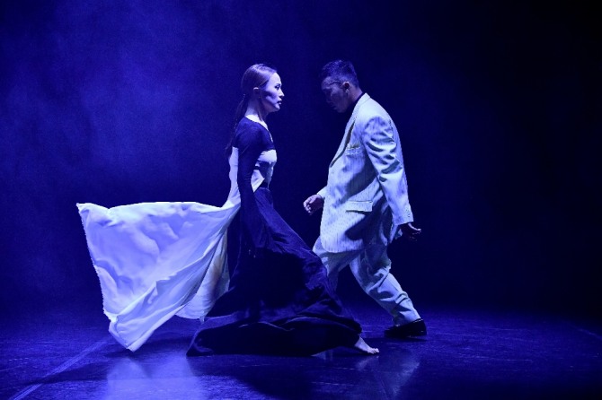 안지형 안무의 『물의 기억』