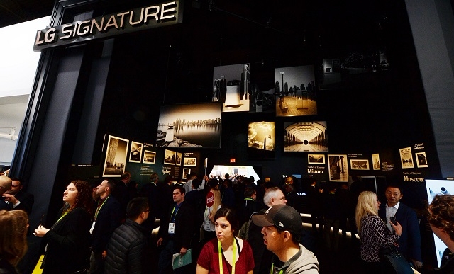 LG전자가 미국 라스베이거스에서 열린 CES 2018에 마련한 시그니처존.