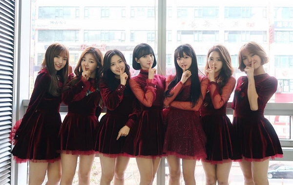 걸그룹 오마이걸이 엠카운트다운 1위 후보에 올랐다. 사진=인스타그램. 