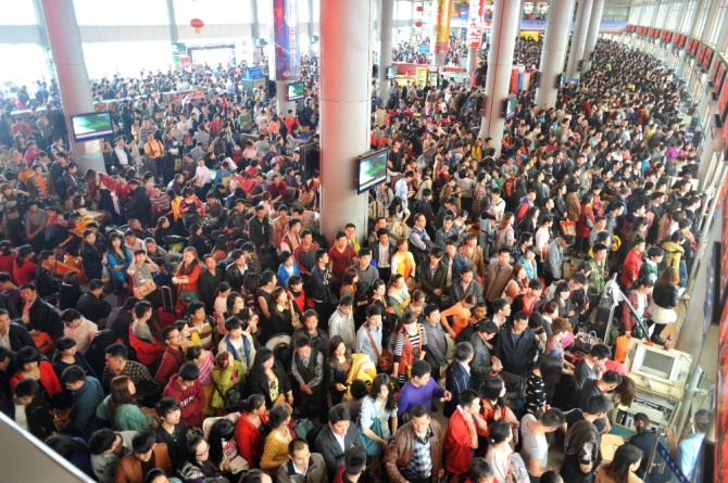 중국 베이징에 제2 국제공항이 곧 개장한다. 연간 1억명이 상 수송하는 거대한 규모이다. 