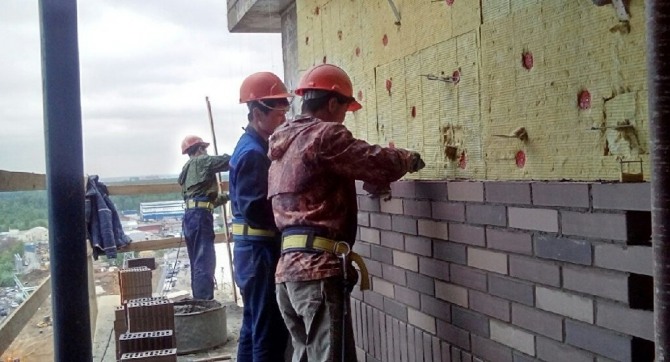 러시아에서 일하는 북한의 이주노동자는 수만명 규모로 알려졌다. 자료=스푸트니크