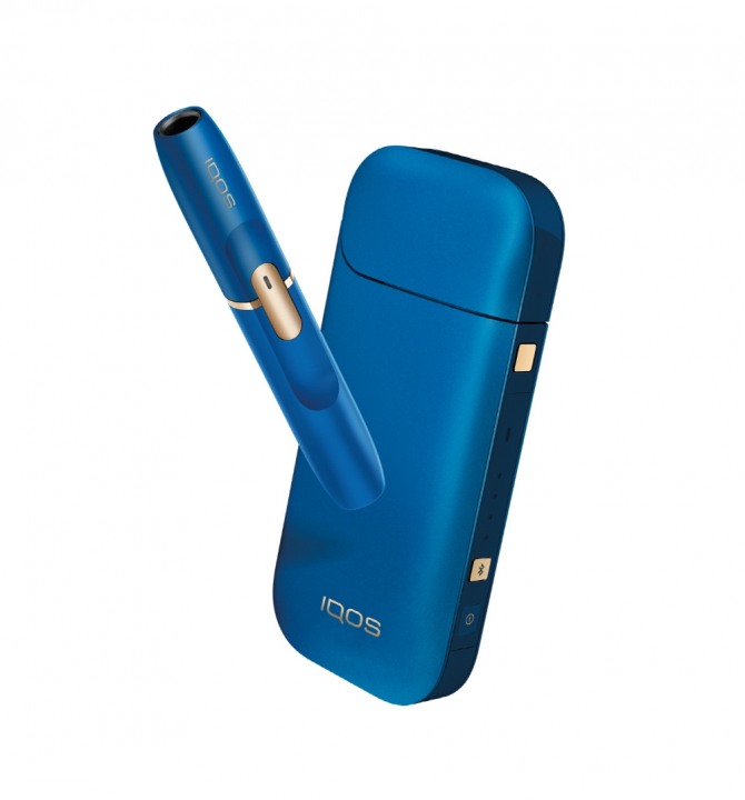 한국필립모리스가 담배 연기가 없는 히팅 방식의 혁신적인 제품인 아이코스(IQOS®)의 한정판 ‘메탈릭 블루 (Metallic Blue)’를 오는 9일 출시한다. 