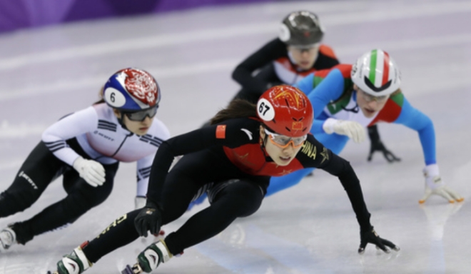 쇼트트랙 국가대표 최민정이 13일 오후 '2018 평창동계올림픽'에서 여자 쇼트트랙 500m 준결승에서 압도적인 레이스를 펼치며 결승에 오른 가운데 함께 경기한 중국 판커신 선수에 관심이 쏠리고 있다. 사진=뉴시스