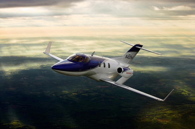 혼다제트는 엔진을 주 날개에 넣어 설계해 경쟁사 항공기보다 실내 공간이 넓고 정숙성도 뛰어나다. 자료=혼다제트