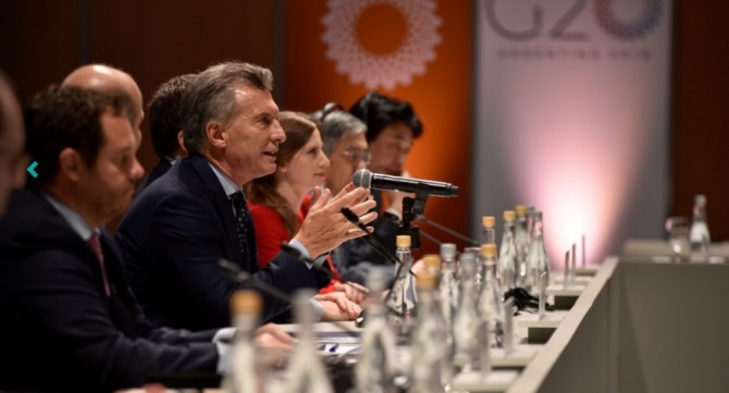 마우리시오 마크리(Mauricio Macri) 아르헨티나 대통령은 G20 재무장관·중앙은행 총재 회의에 참석한 각국 대표들에게 감사를 표했다. 자료=G20아르헨티나