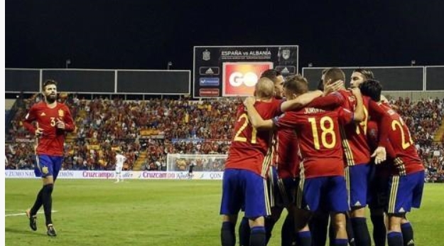 스페인이 이스코의 해드트릭을 앞세워 메시가 빠진 아르헨티나를 넋다운 시겼다.연합뉴스/사진