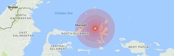 '불의 고리'에 위치한 인도네시아의 말루쿠 인근 해저에서 16일(현지 시간) 리히터 규모 6.4의 강진이 발생했으나 인명피해는 보고되지 않았다.