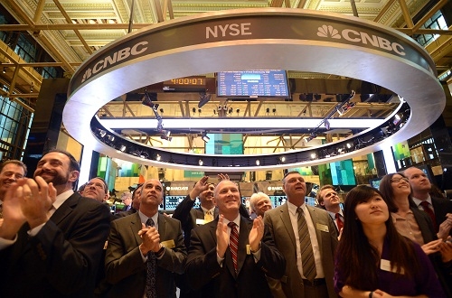 미국 뉴욕증시 뒤흔드는 대한항공 조현민 조현아 자매 , 뉴욕타임스 (NYT)  갑질 (Gapjil) 새 단어 등록