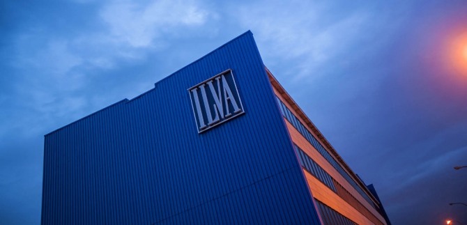이탈리아 남부 타란토에 위치한 일바(Ilva)의 플랜트는 연간 1200만톤의 명판용량과 함께 유럽에서 가장 큰 고온압연 코일을 생산하는 단일 장치다. 자료=일바