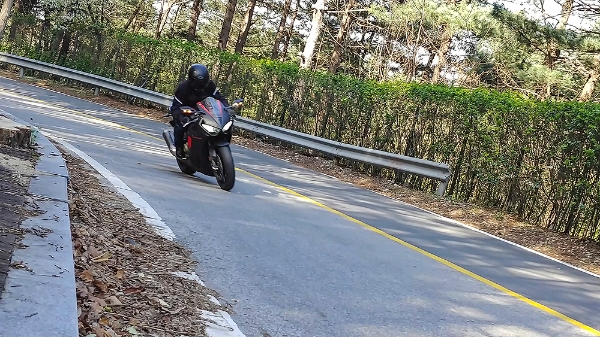 혼다 슈퍼스포츠 바이크 'CBR1000RR'