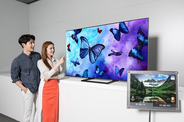 지난 4월에 출시된 삼성전자의 2018년형 QLED TV. 사진=삼성전자.