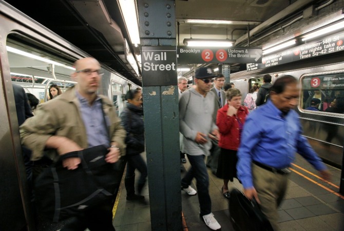 가상화폐 6월위기설 일파만파, 미국증시 EPFR 긴급보고 펀드 1조 이탈… 브라질 헤알화 다우지수 비트코인 시세 비상