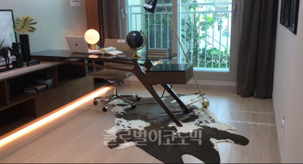 84㎡A타입은 발코니 확장 기준 넓은 방 크기를 자랑한다.