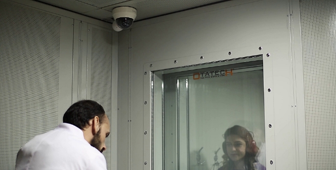 터키 이스탄불 베이켄트 의과대학 실험실에 설치된 한화테크윈 와이즈넷 카메라. 사진=한화테크윈 