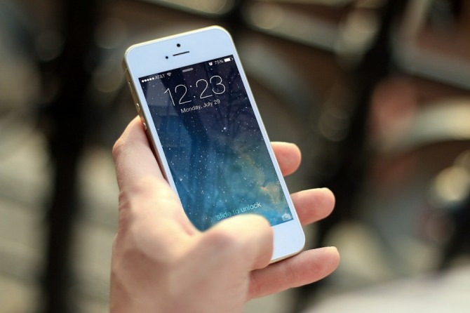 캘리포니아 연방법원이 삼성전자가 애플의 ‘아이폰’ 디자인 특허 침해에 5억3900만 달러(한화 약 5804억원)를 지불해야한다고 밝혔다.