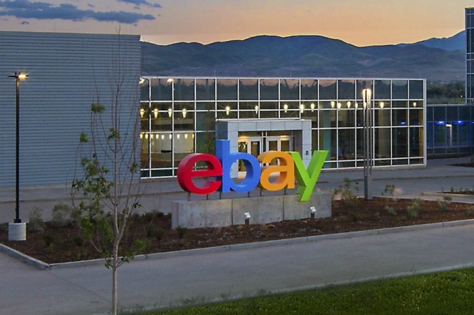 플랫폼 '고우 글로벌 위드 이베이(Go Global With ebay)'로 중소기업들의 해외 진출을 돕고 있는 이베이.