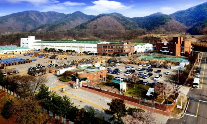 충청북도 옥천군 코스모링크 공장 전경