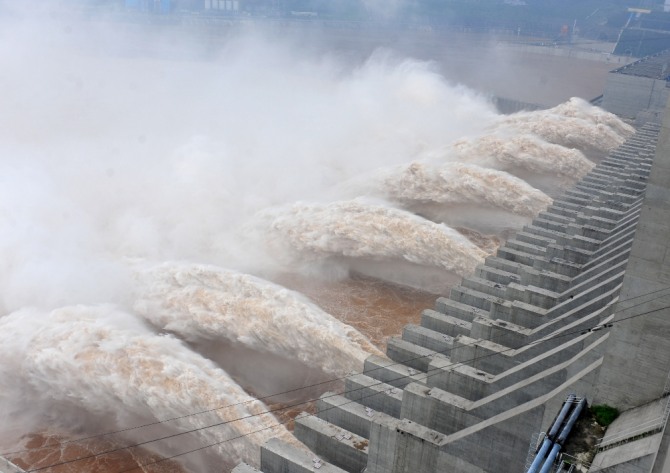 쁘라삐룬 태풍 위치 가상화폐 채굴기계 강타,  중국 비트코인 생산 급감 …암호화폐 시세 대폭등 헤지펀드 보고서