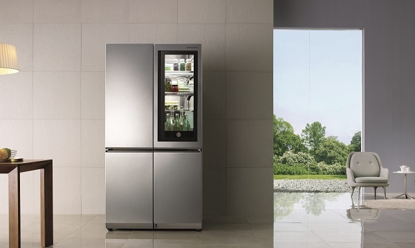 최고상을 받은  LG 시그니처 노크온 매직스페이스 냉장고. 사진=LG전자.