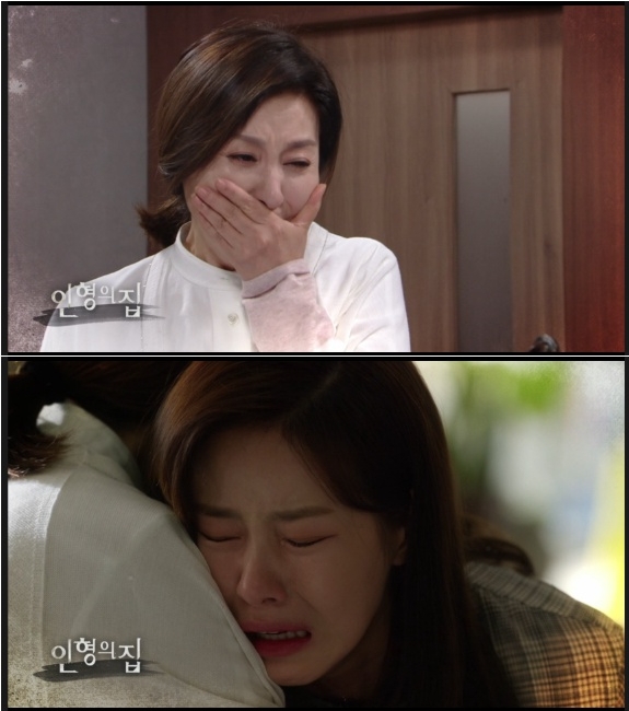 11일 오후 방송되는 KBS2 일일드라마 '인형의 집' 96회에서는 호스피스 병동으로 옮긴 박수란(박현숙)이 끝내 사망해 세연(박하나)과 영숙(최명길)이 오열하는 안타까운 모습이 그려진다. 사진=KBS 영상 캡처