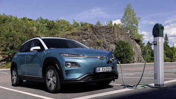 현대자동차 소형 SUV 전기차 '코나 EV'가 스페인에 출시될 것으로 보인다.(사진=abc)