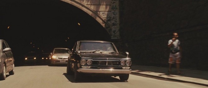 영화 <분노의 질주> 5편 처음 등장한 1971년 식 스카이라인 GT-R