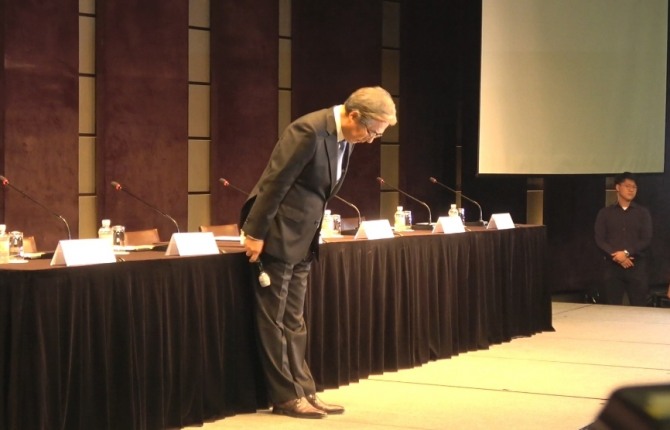 BMW코리아가 긴급기자회견을 열고 이번 화재사건에 대해 사과했다.