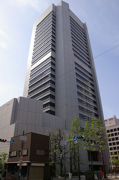 일본 리소나 은행은 출장소부터 매주 수요일 휴무를 한다고 밝혔다.
